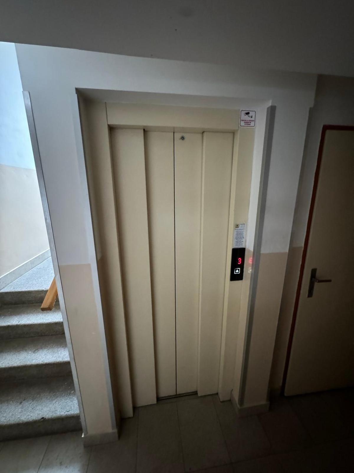 Apartman Sabo Komenskeho โกชิเซ ภายนอก รูปภาพ